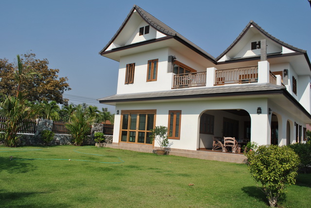 studio house for sale rent in  