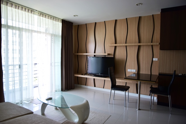 1 bedroom condo for sale in pratamnak hill  