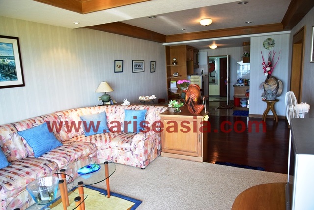 1 bedroom condo for sale in ban amphur 