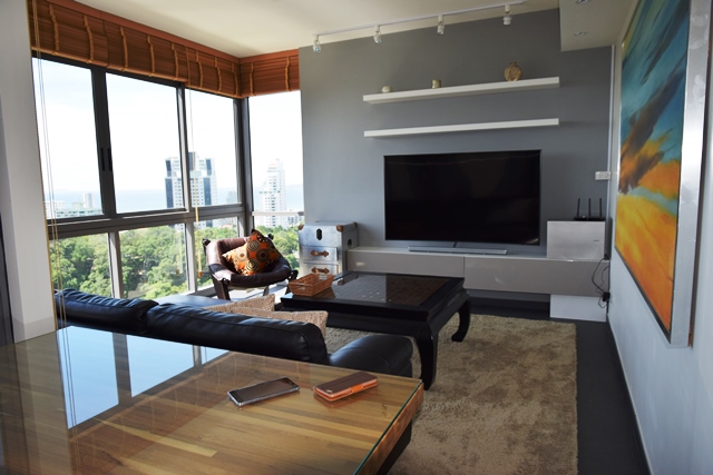 Unixx 2 Bed High floor: 2 Bedrooms Condo for sale/rent in Pattaya South ฿6,000,000 / ฿45,000 p/m